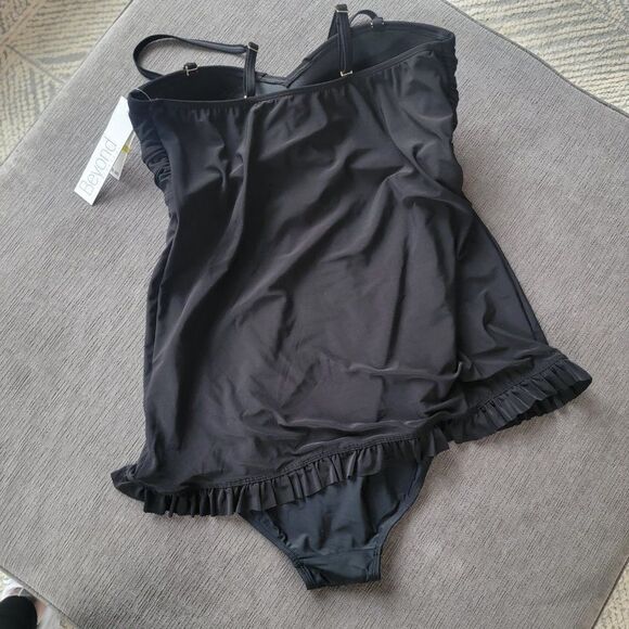 Beyond Control Women Black Twist Front Sweetheart Neckline Ruffle Swim dress 14 - Picture 7 of 7